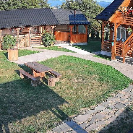 Casa Cupcea Villa Budesti  ภายนอก รูปภาพ