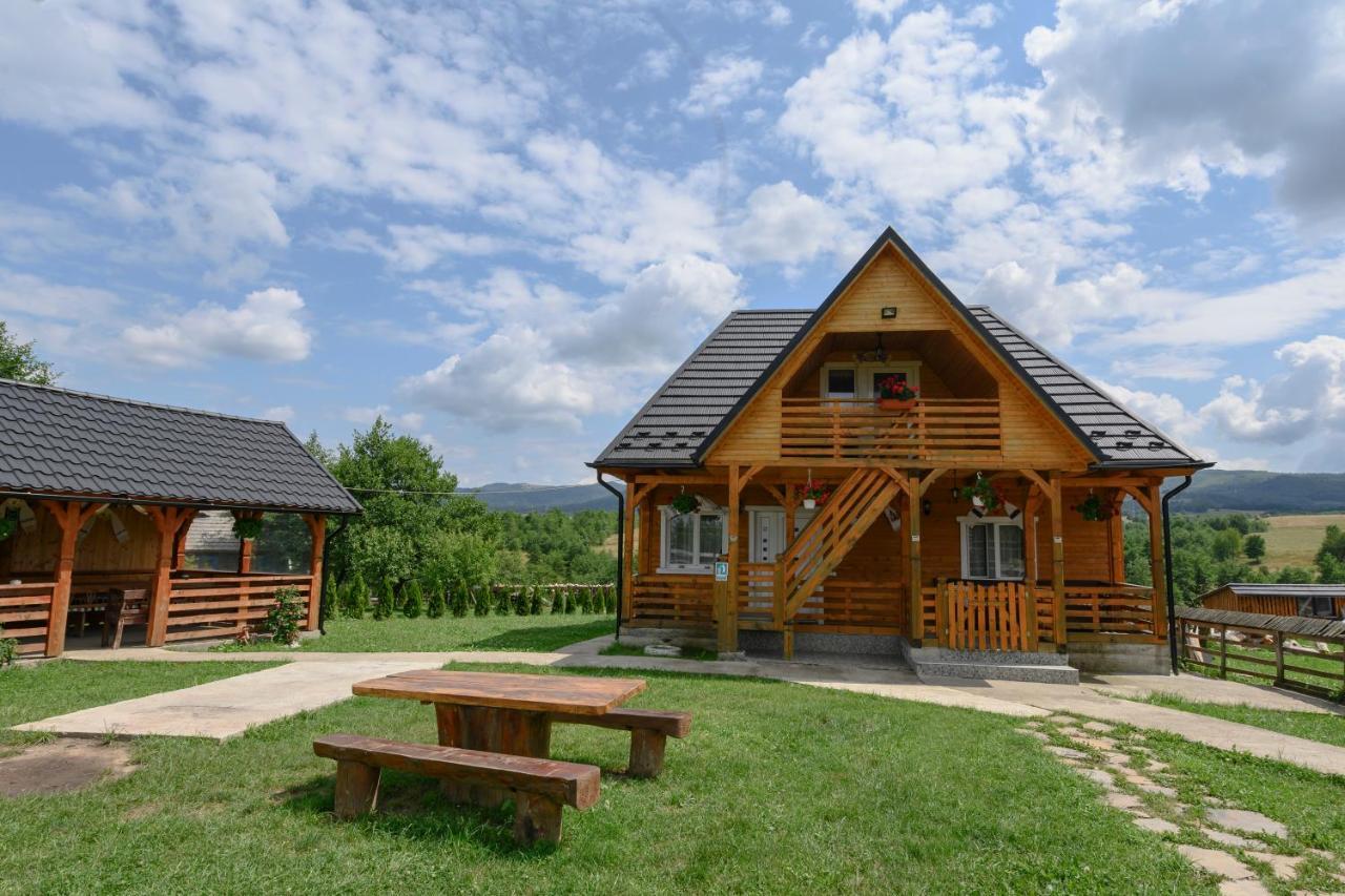 Casa Cupcea Villa Budesti  ภายนอก รูปภาพ